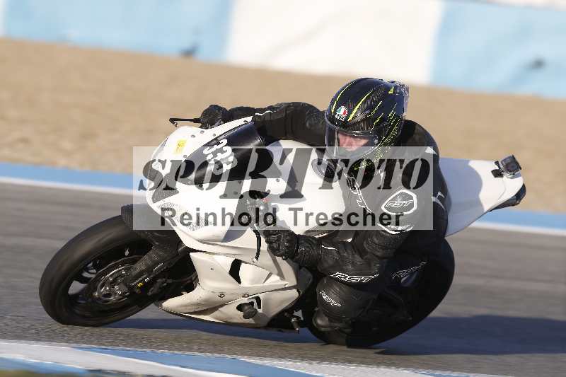 /02 28.-31.01.2025 Moto Center Thun Jerez/gruen-green/333